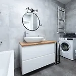 Karpia - 50m2, Parking, Balcony - By Rentujemy Apartment *
