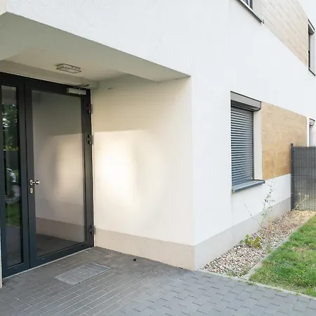 Karpia - 50m2, Parking, Balcony - By Rentujemy Apartment