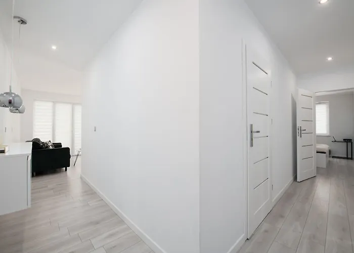 Apartment Karpia - 50m2, Parking, Balcony - By Rentujemy