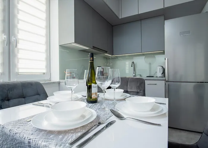 Karpia - 50m2, Parking, Balcony - By Rentujemy * Poznan